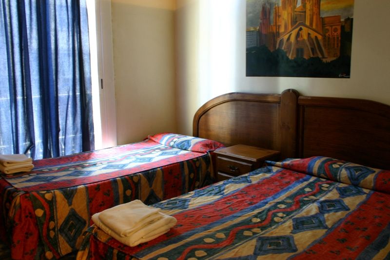 Hostal Eden Barcelona Kültér fotó